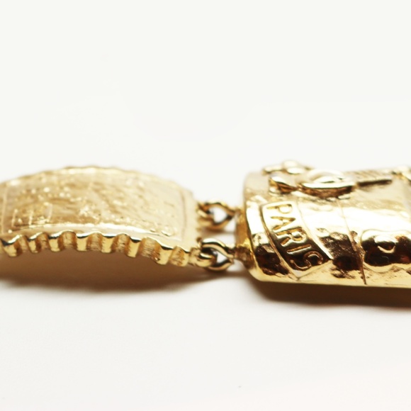 🎊🥳 Host Pick!🎉 Vintage GIVENCHY Travel Bracelet - Picture 13 of 16